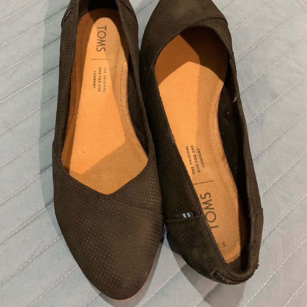 TOMS Jutti Neat Flat. Worn Twice.